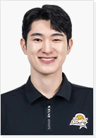 통역 김민규